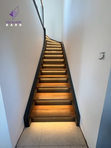 escalier-bois-led