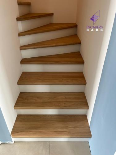 habillage-escalier-béton-en bois